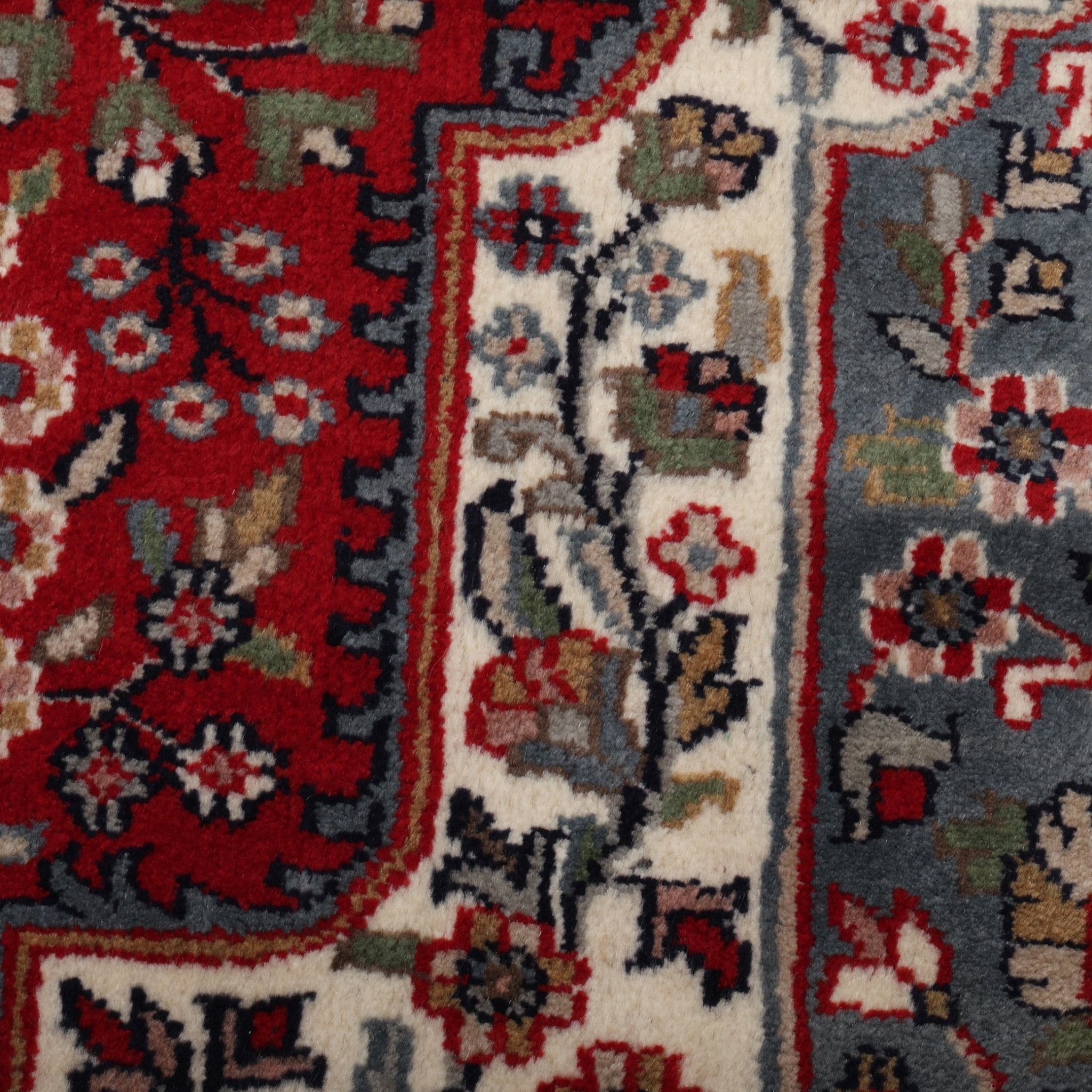 Zareen Hand-Knotted Wool Kashan Rug – Crimson Red & Midnight Blue