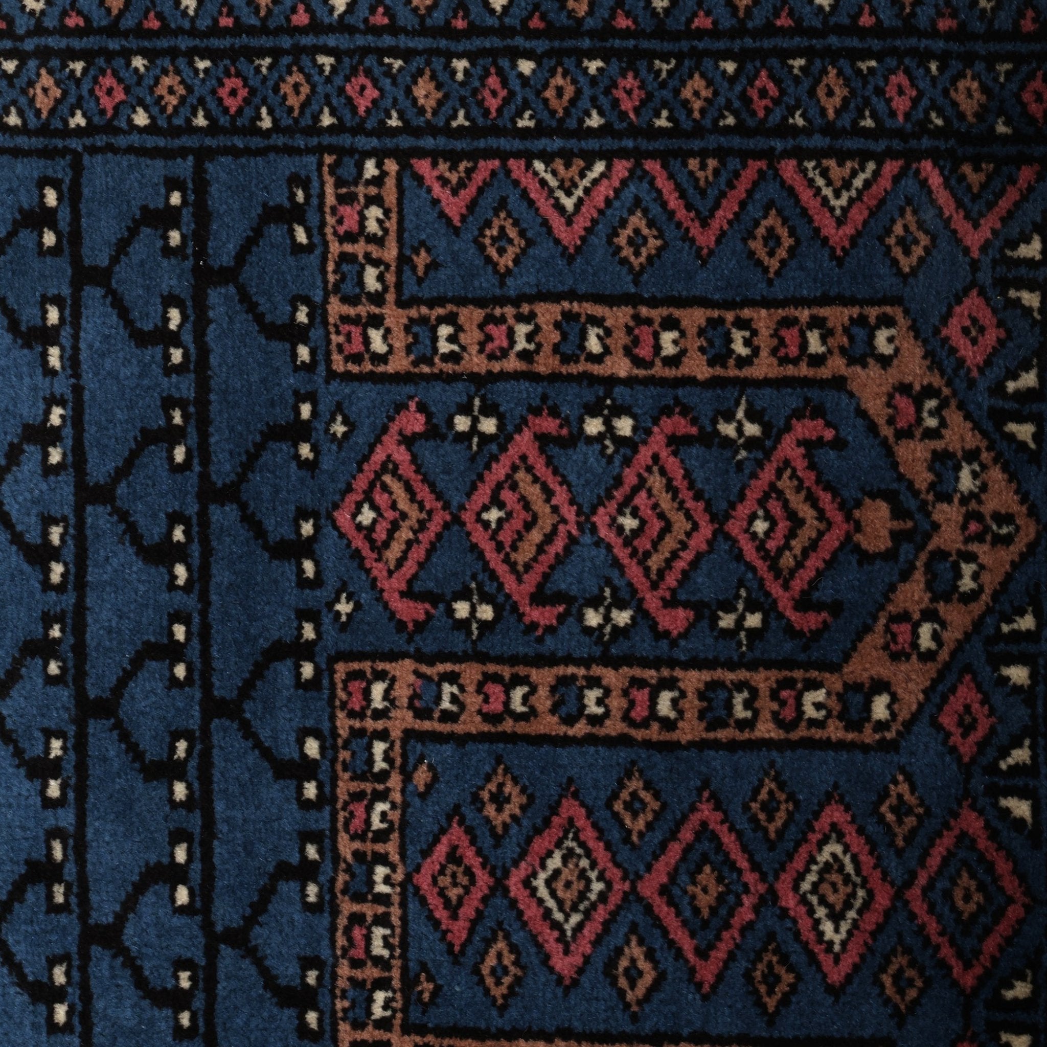 Savannah Prussian Blue Hand-Knotted Wool Rug Traditional Artisan Carpet