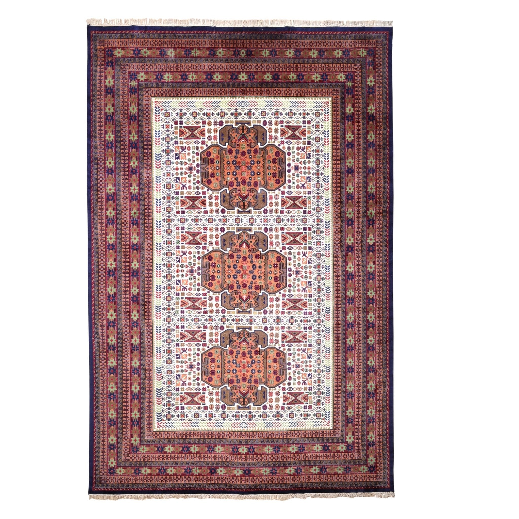 Decorative rug with a central floral pattern 