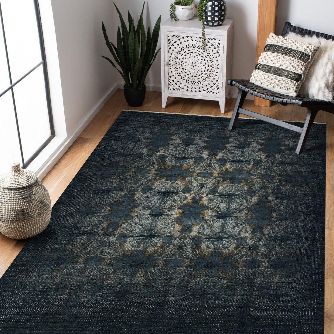 Prague Noir Distressed Medallion Persian Hand-Knotted Wool &amp; Silk Rug