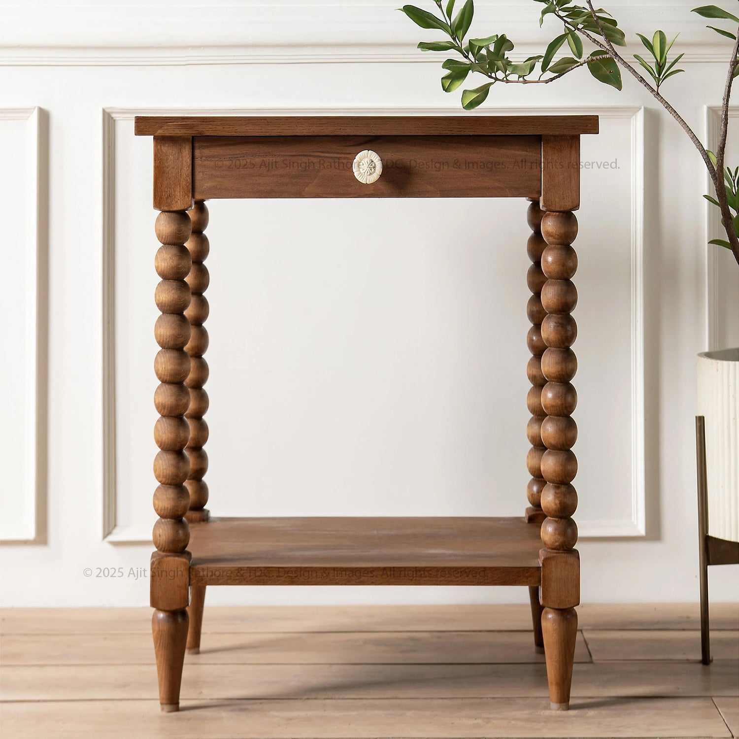 Middletown Heirloom Solid Wood Side Table Bobbin-Leg Nightstand